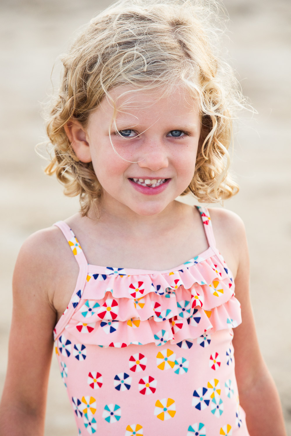 family_of_five_beach_blog_fields (14 of 38).jpg