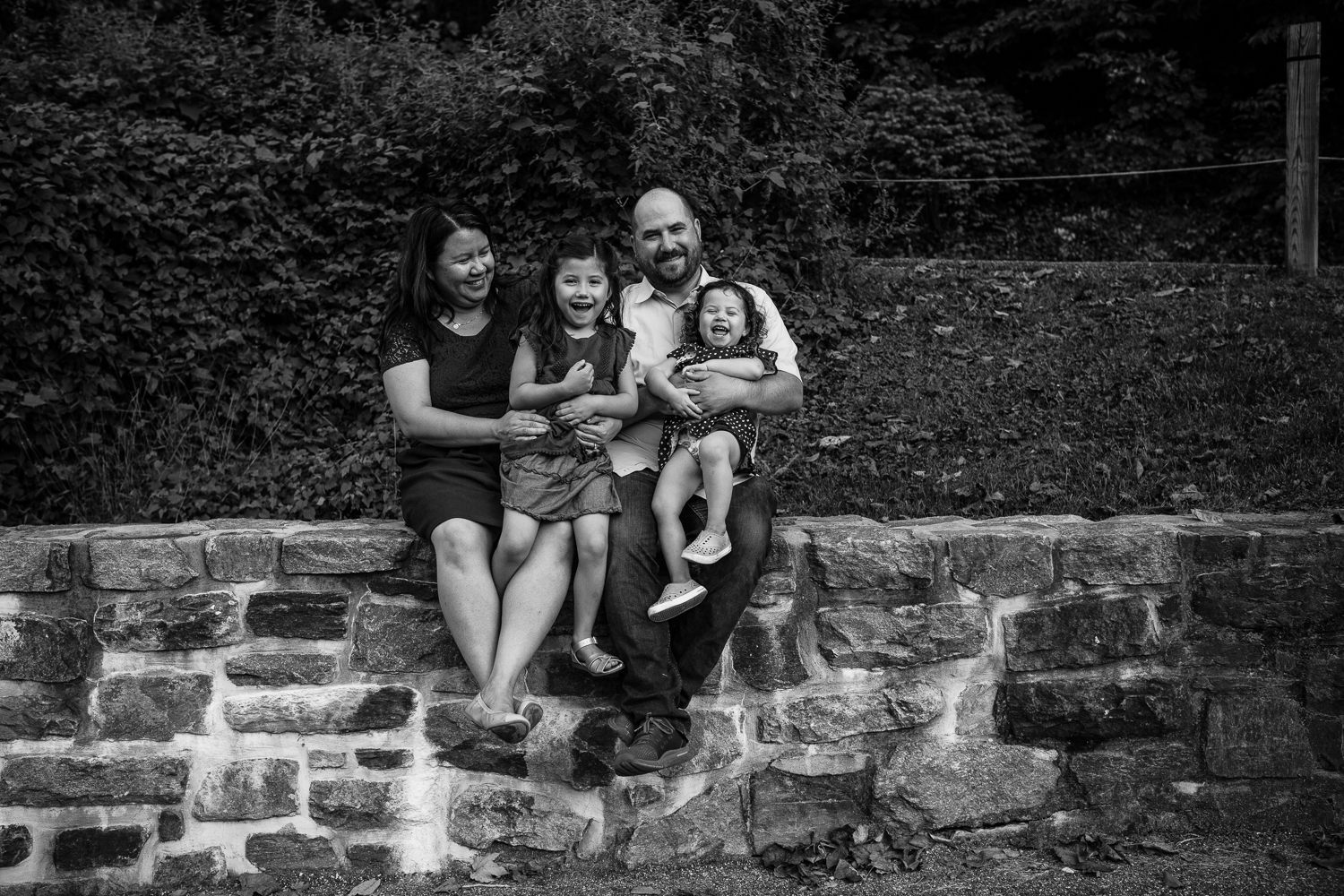 baltimore family with two girls at local park -5.jpg