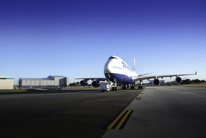 Mid Air Hangar