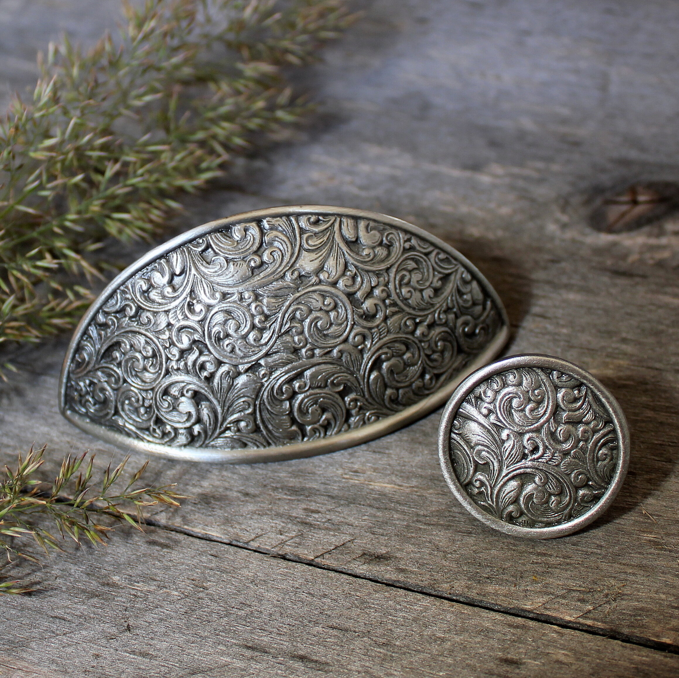 Saddleworth Bin Pull NHBP-859-AP and Knob NHK-159-AP in Antique Pewter.jpg
