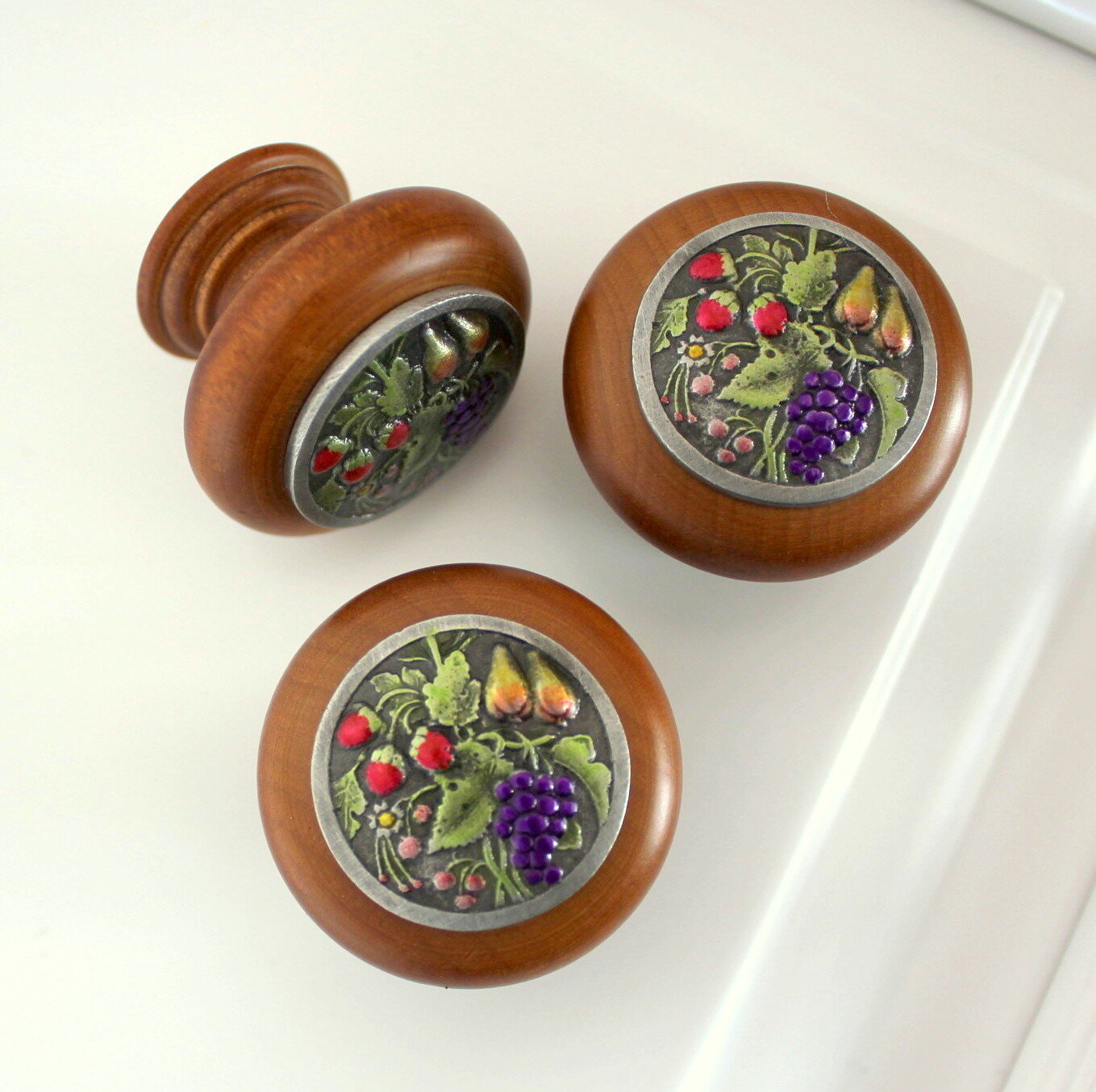 NHW-713M-PHT Tuscan Bounty Wood Knob Maple Pewter Hand Tinted nottinghill-usa.com.JPG