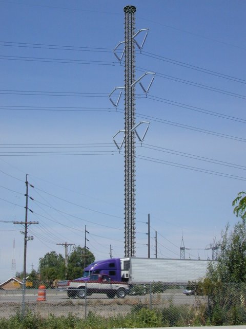 up_highvoltageline.jpg