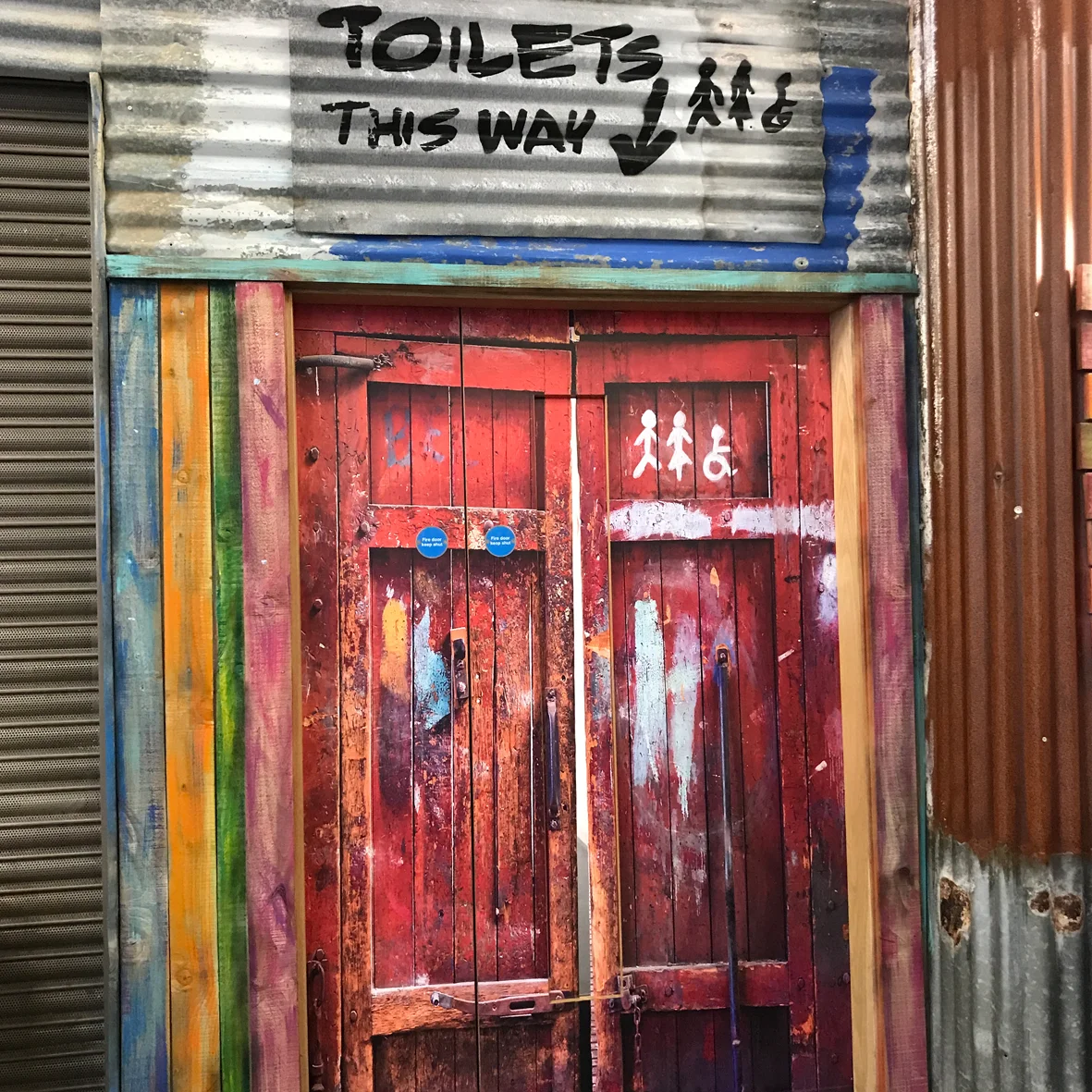 Printed vinyl application for the doors.