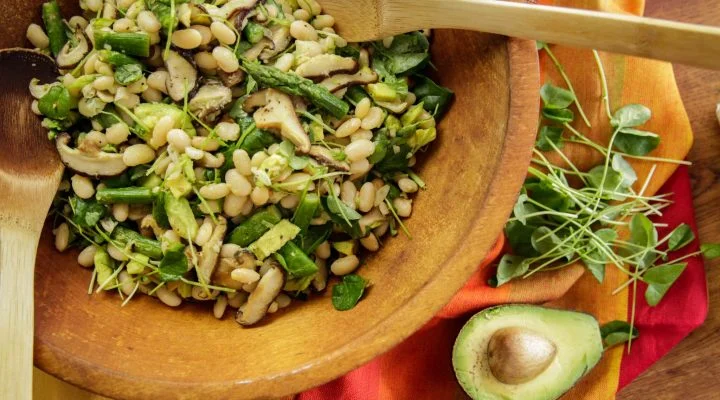 Asparagus_Mushroom_White_Bean_Salad-720x400.jpg