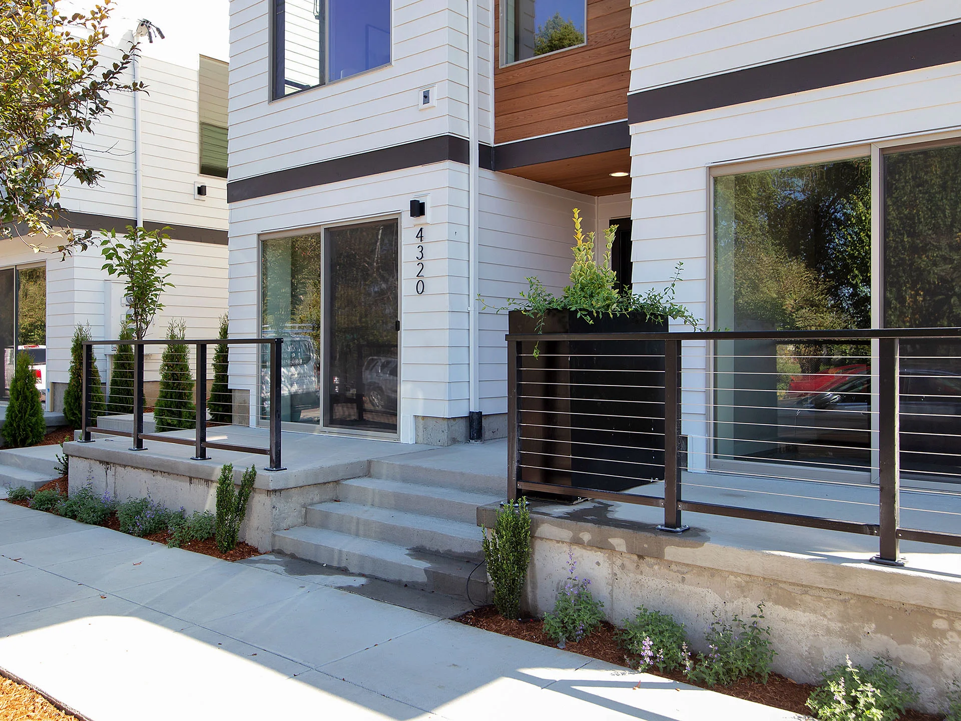 4320 N Michigan Ave - Portland - 01.jpg