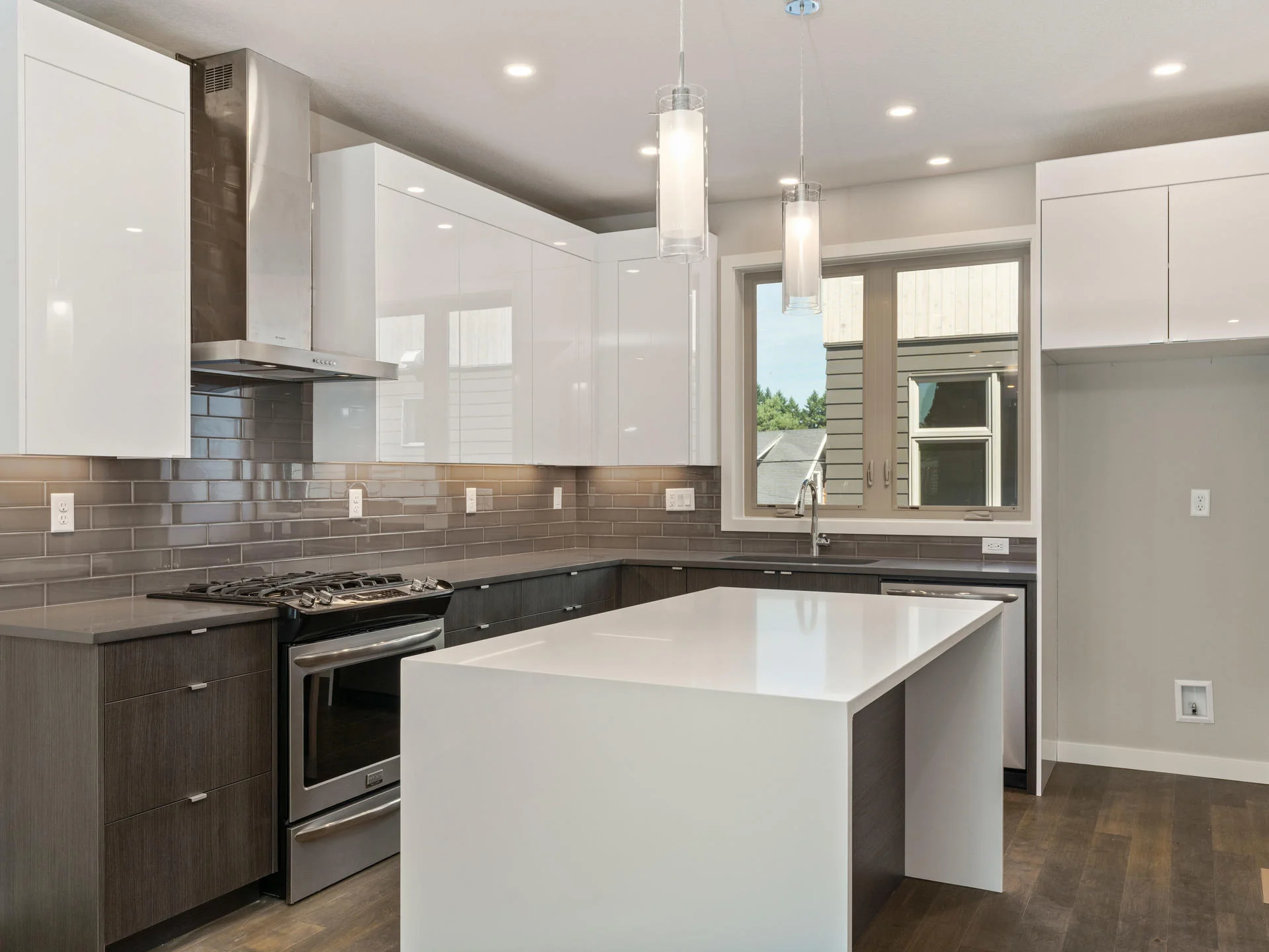 2911 SE Division St Portland-047-033-Kitchen-MLS_Size.jpg