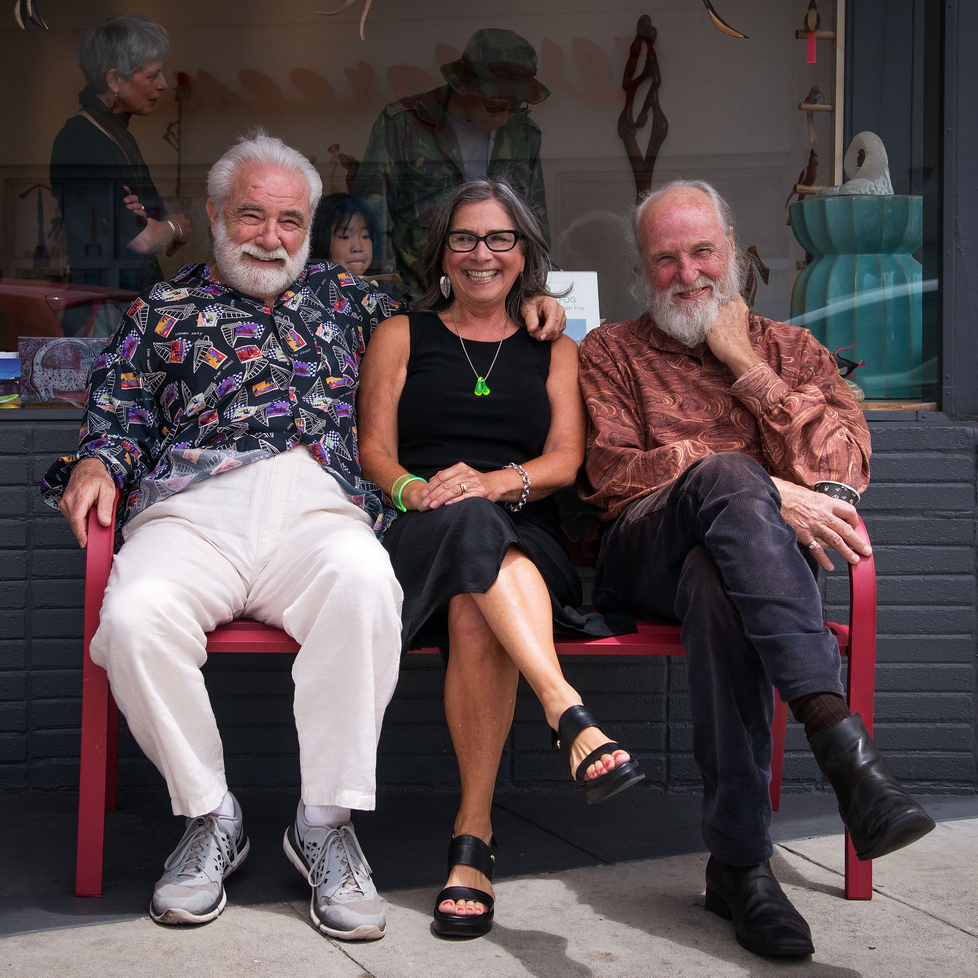 Stephen Fox, Barbara Luzardi, and our own Peter Munks. photo by May Woon