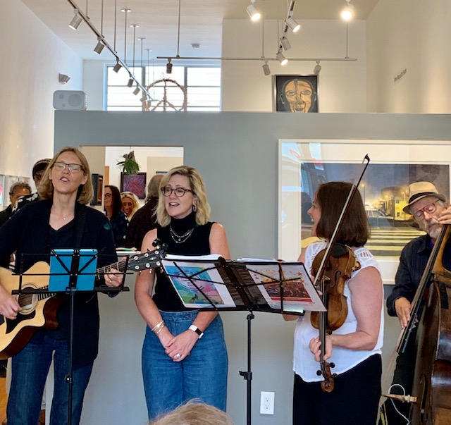 Elixyr : Julie Smolin, Barbee Callander, Wynne Bamberg, Chuck Bennett