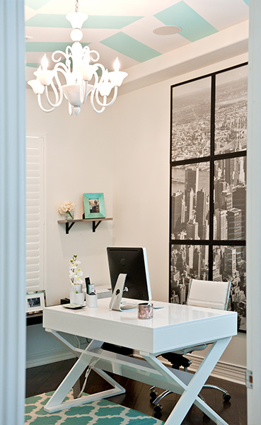 white-turquoise-office.jpg
