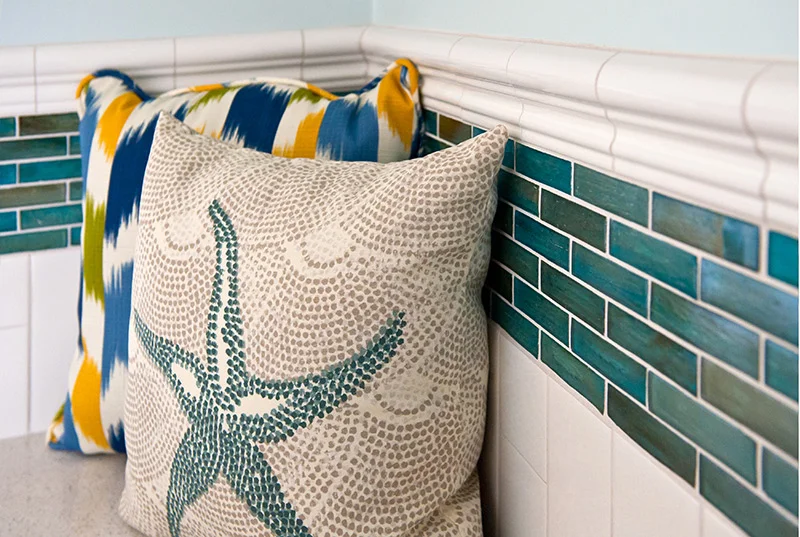 pillows-pool-bath.jpg