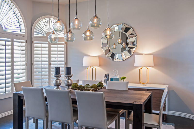 modern-dining-room-eddison-bulb-lighting.jpg