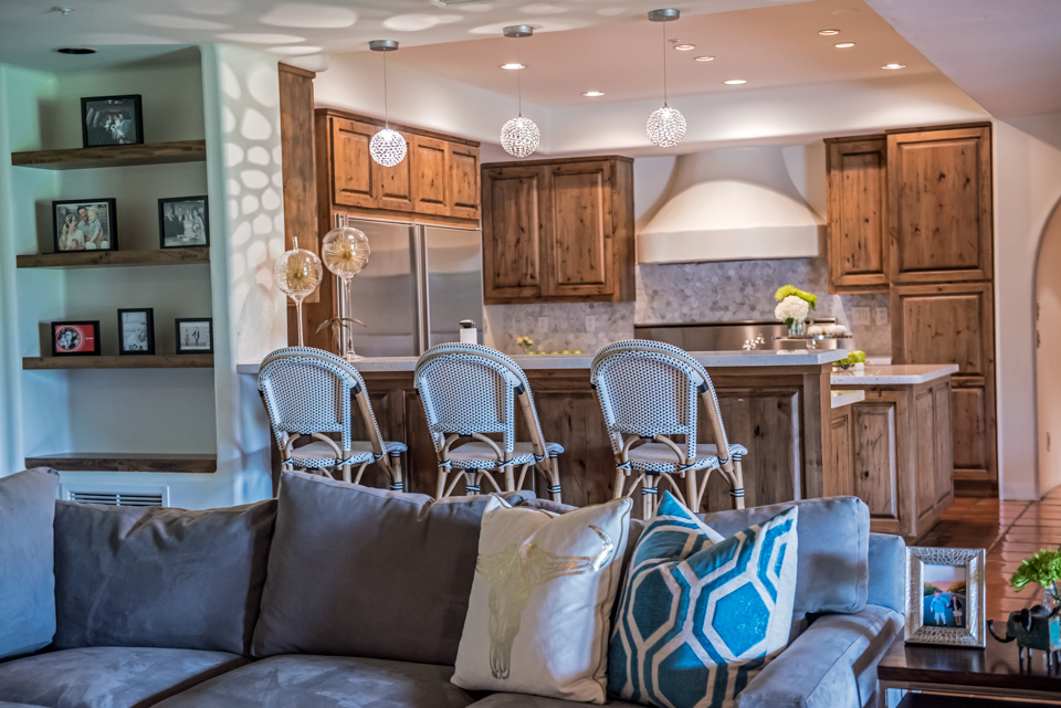 13-Transitional+Family+Room+Santa+Barbara.jpg