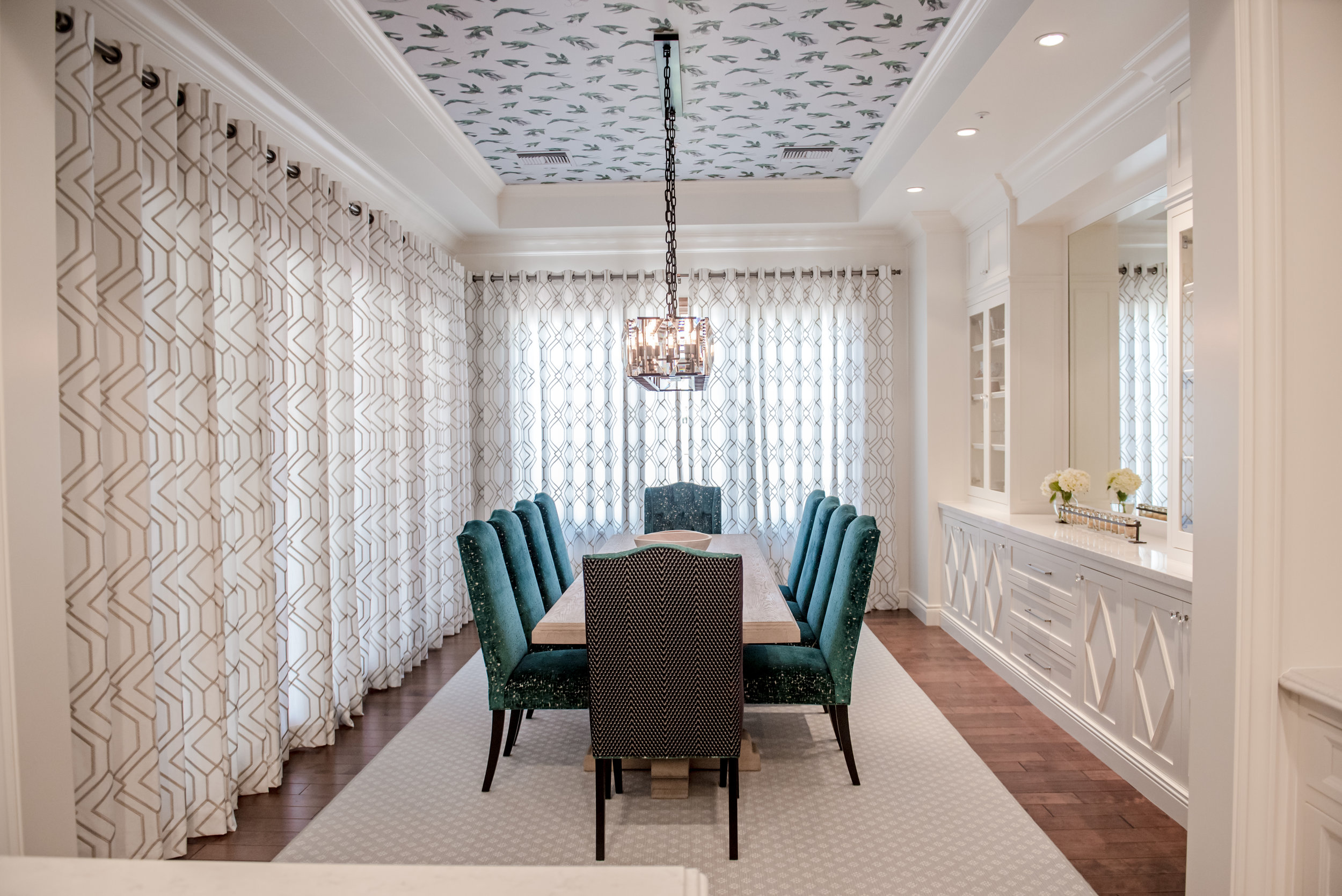 10+Dining+Transitional+Eclectic+Wallpaper+Ceiling+CustomChairs+Drapery+CrystalChandelier+Builtins.jpg