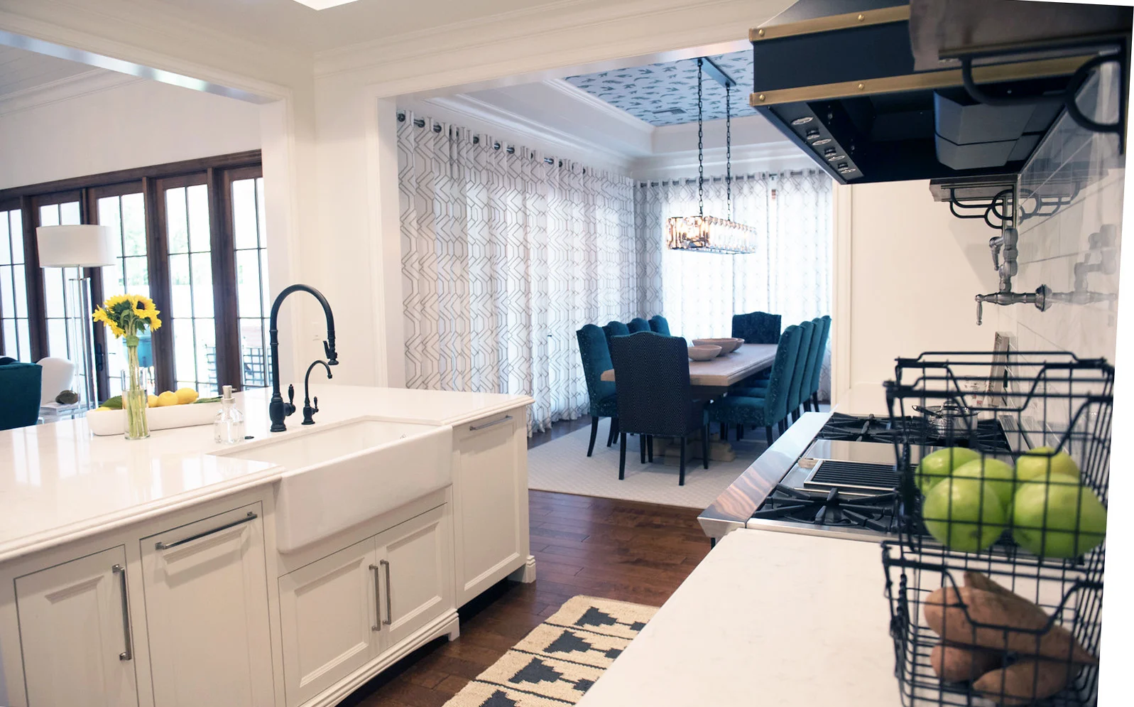 16+Island+Marble+Hood+Traditional+Scottsdale.jpg