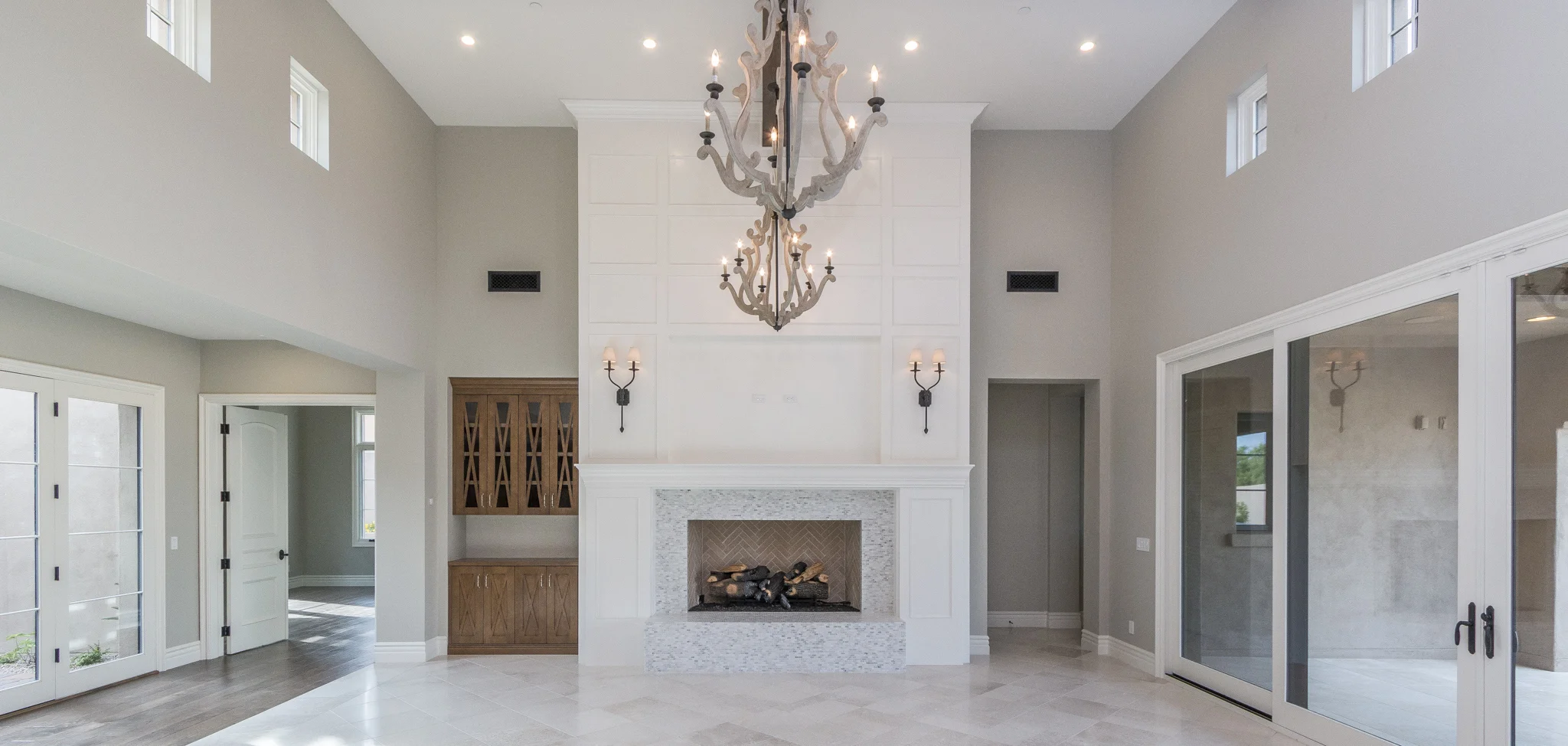 20) GREAT ROOM.jpg