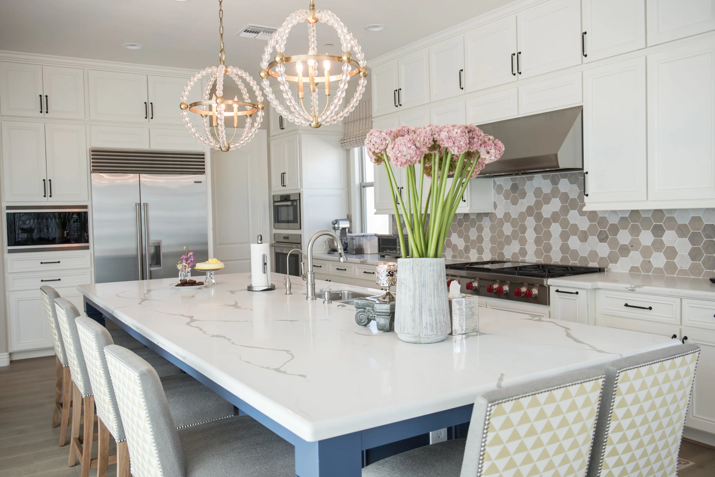 8 Chandelier+Brass+Kitchen+Accessories+Transitional+Scottsdale.jpg