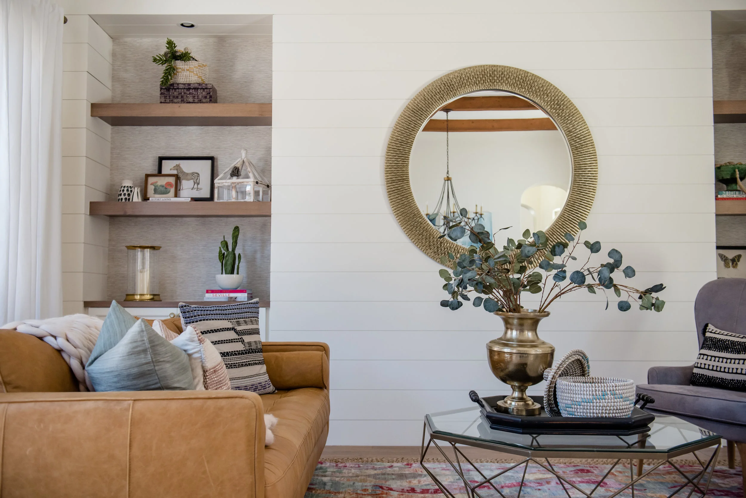 4+LivingRoom+Boldrug+Ikat+Roundmirror+builtins+shiplap+graychairs+Leathersofa.jpg