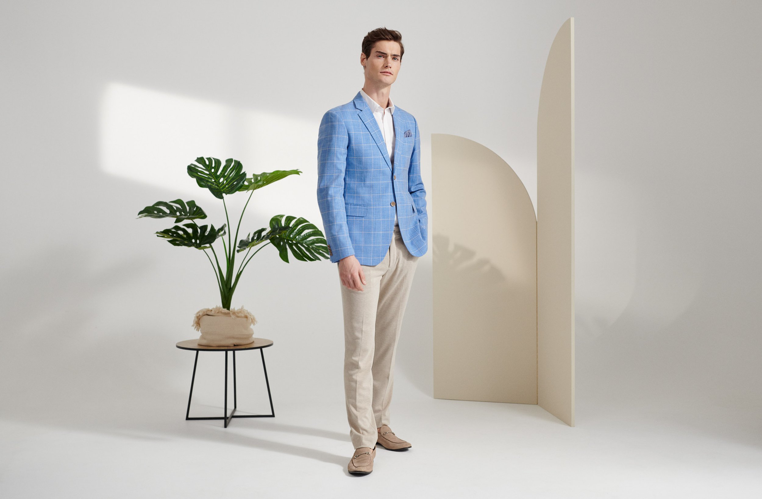 20220216_WEFASHION_DRESSCODES_MEN_COCKTAIL_BROKEN_TAILORING_0049.jpeg