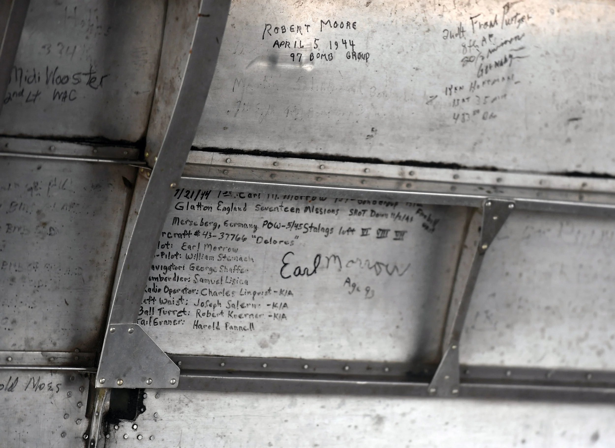0828_B1750.jpg