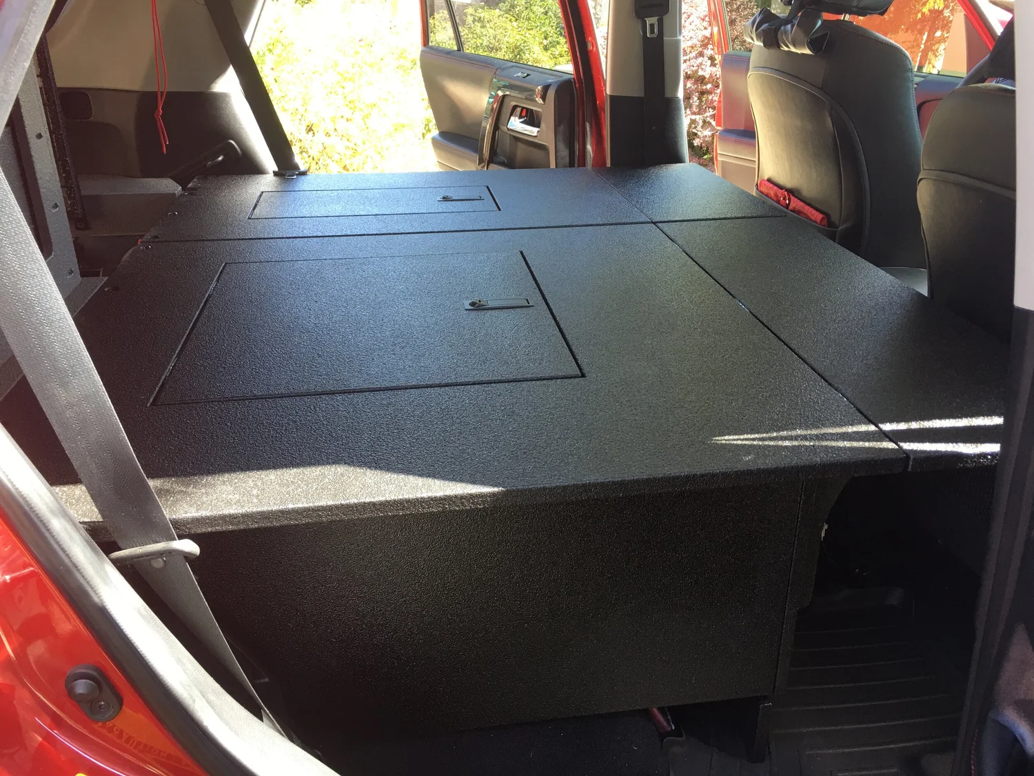 80 Series 2nd row platform — TrekboxX Expedition Systems