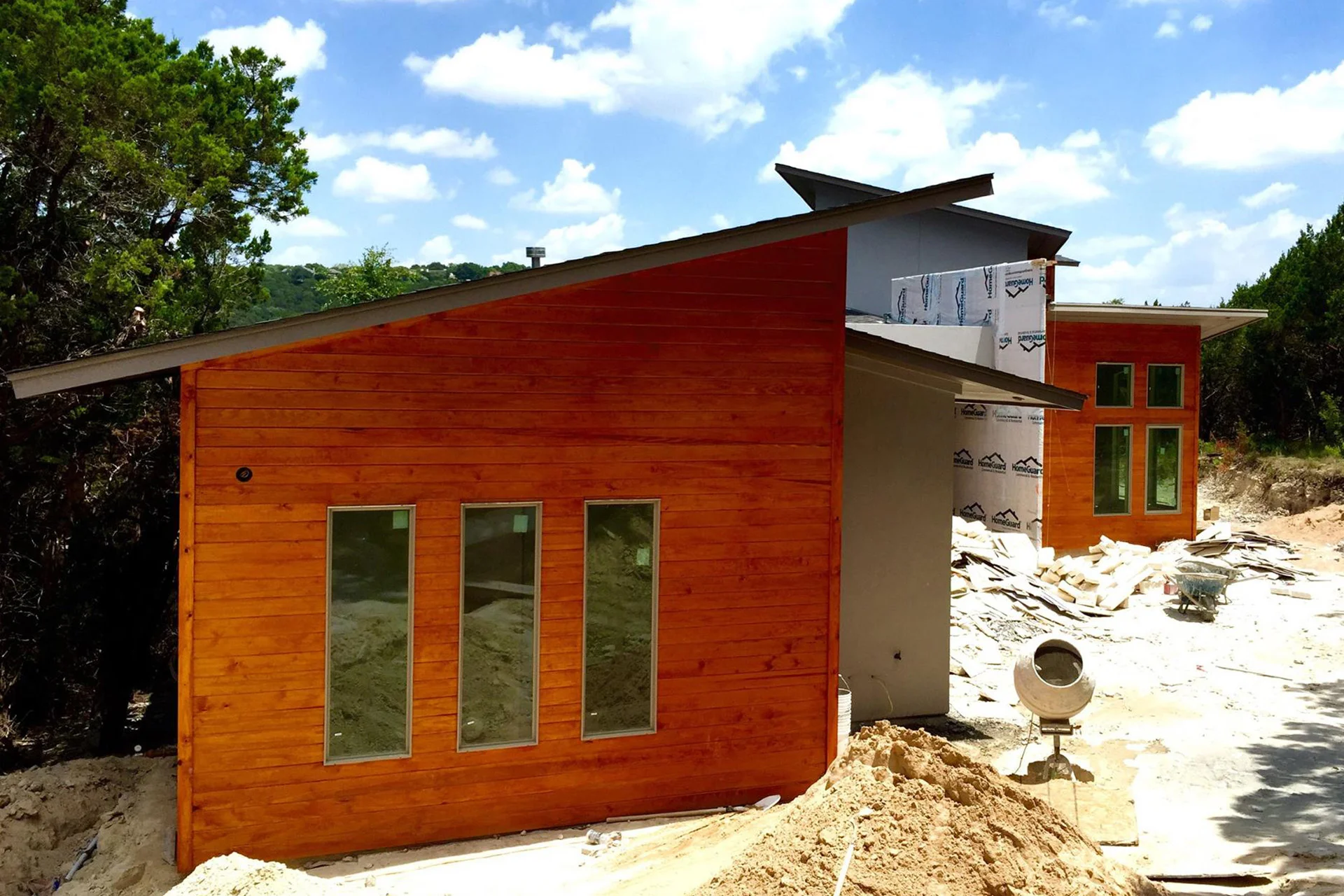 Ext-Front_01.jpg