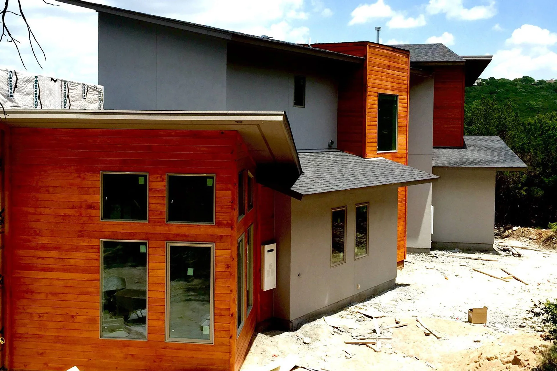 Ext-Front_02.jpg