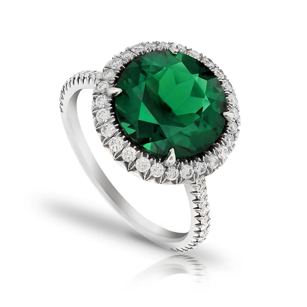 CHROME TOURMALINE ROUND CUT RING WITH ANTIQUE CUT DOWN COLORLESS DIAMOND PAVE CRAFTED IN PLATINUM, 4.50 CTW