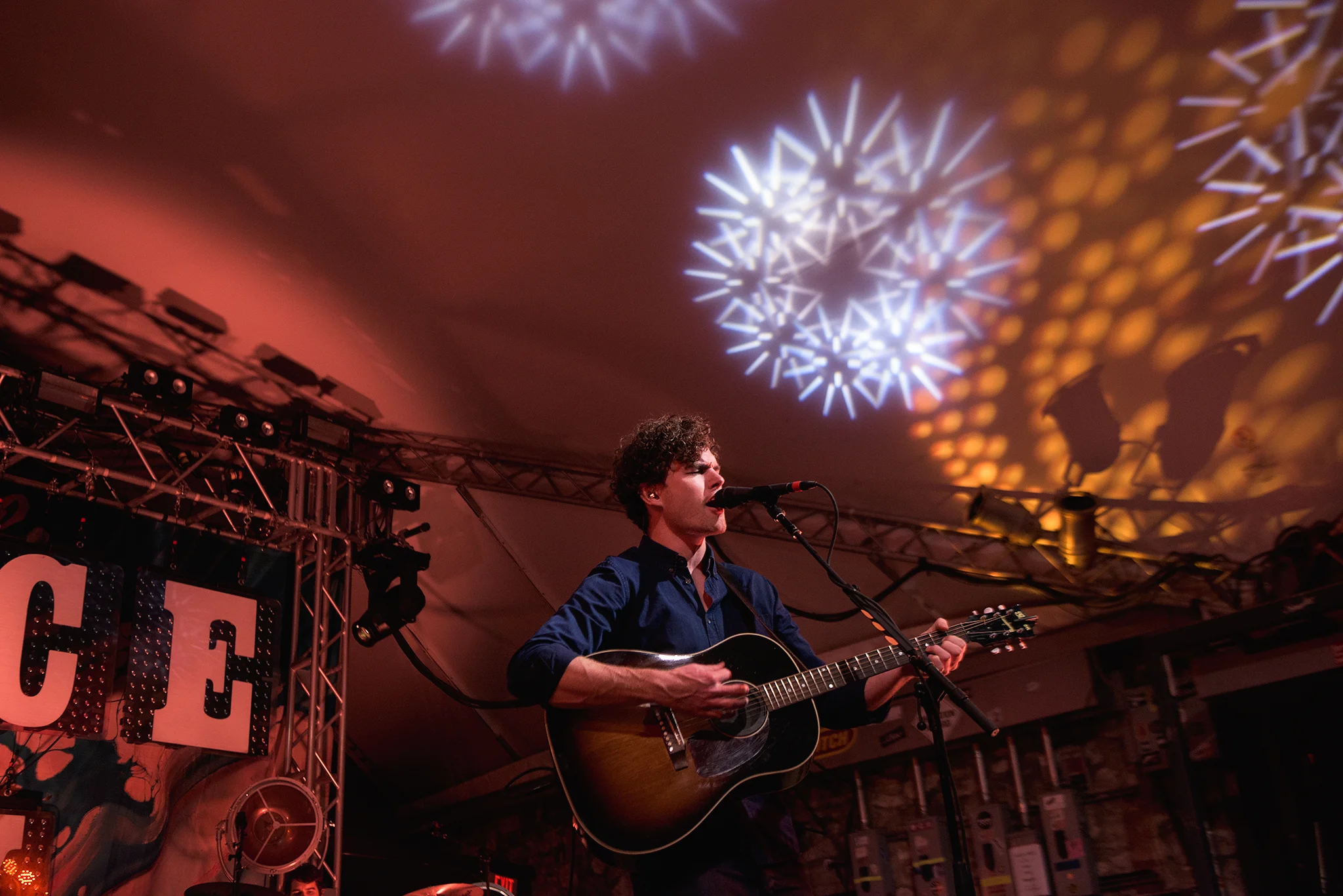 vance-joy-stubbs-austin-concert-photographer-5.jpg