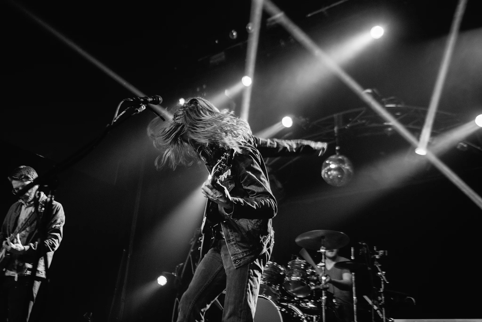 austin-music-photography-moon-taxi-emos-4.jpg