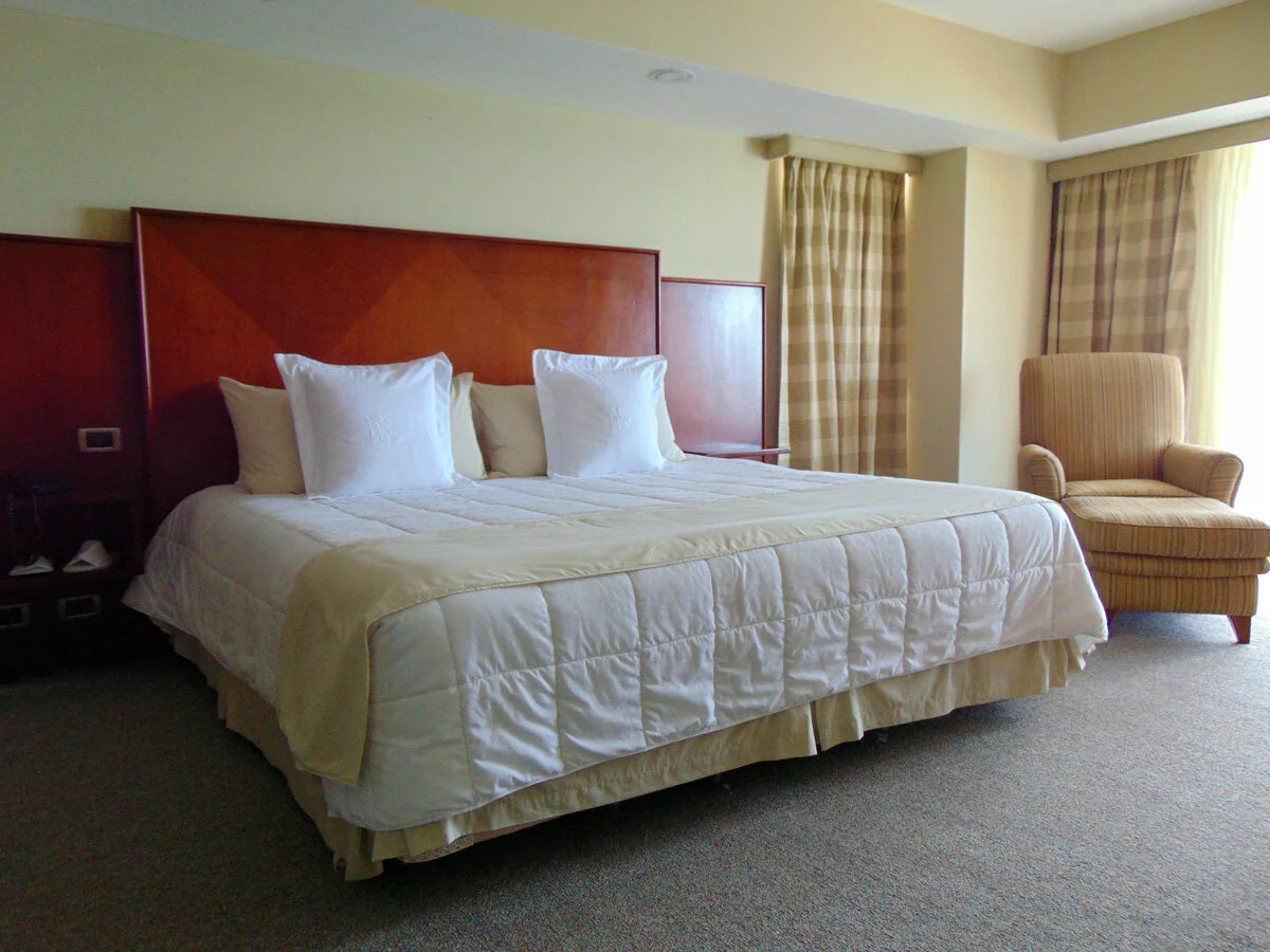 EXECUTIVE KING SEA VIEW