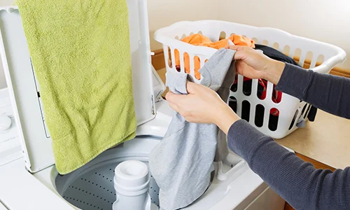 Laundry+&+Linens+-+At+Your+Service,+Inc.jpg