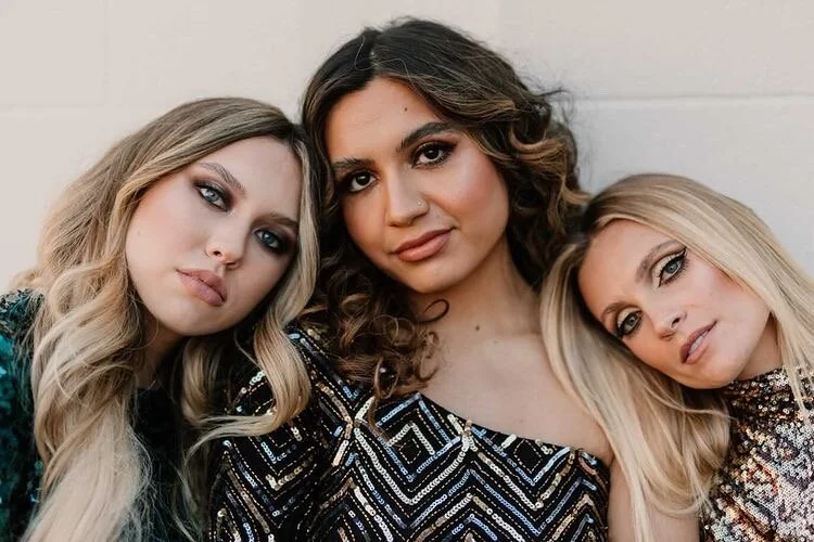 Photo: Savina Welch Photography