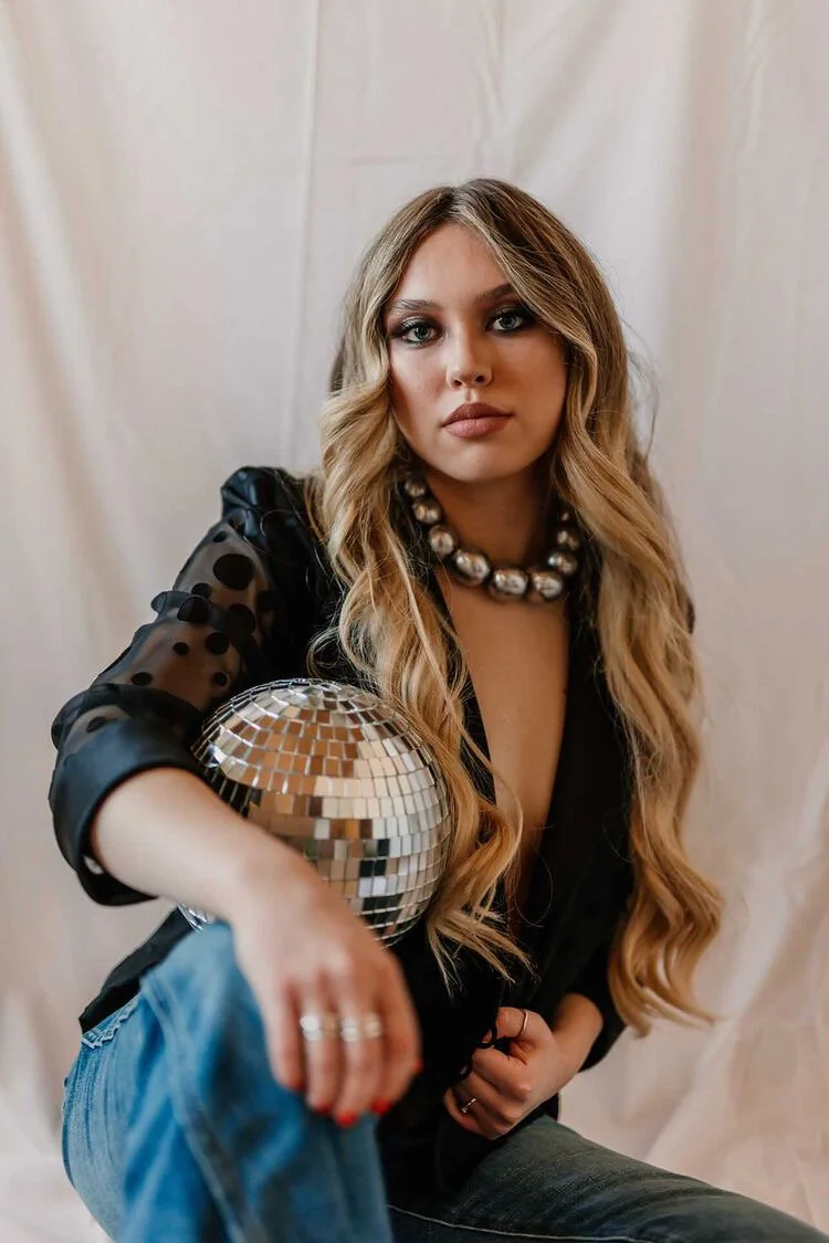 Photo: Savina Welch Photography