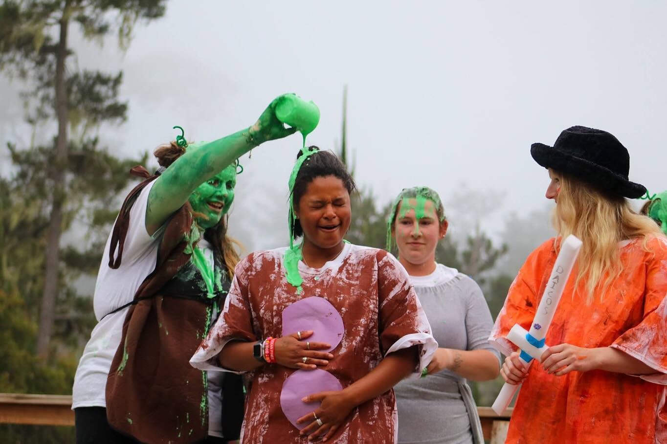 Shrek double dare was SO FUN! The slime, the dance parties, the onions 🧅 all of it was perfect. The definition of camp magic 💚
&bull;
#campoceanpines #cambria #summercamp