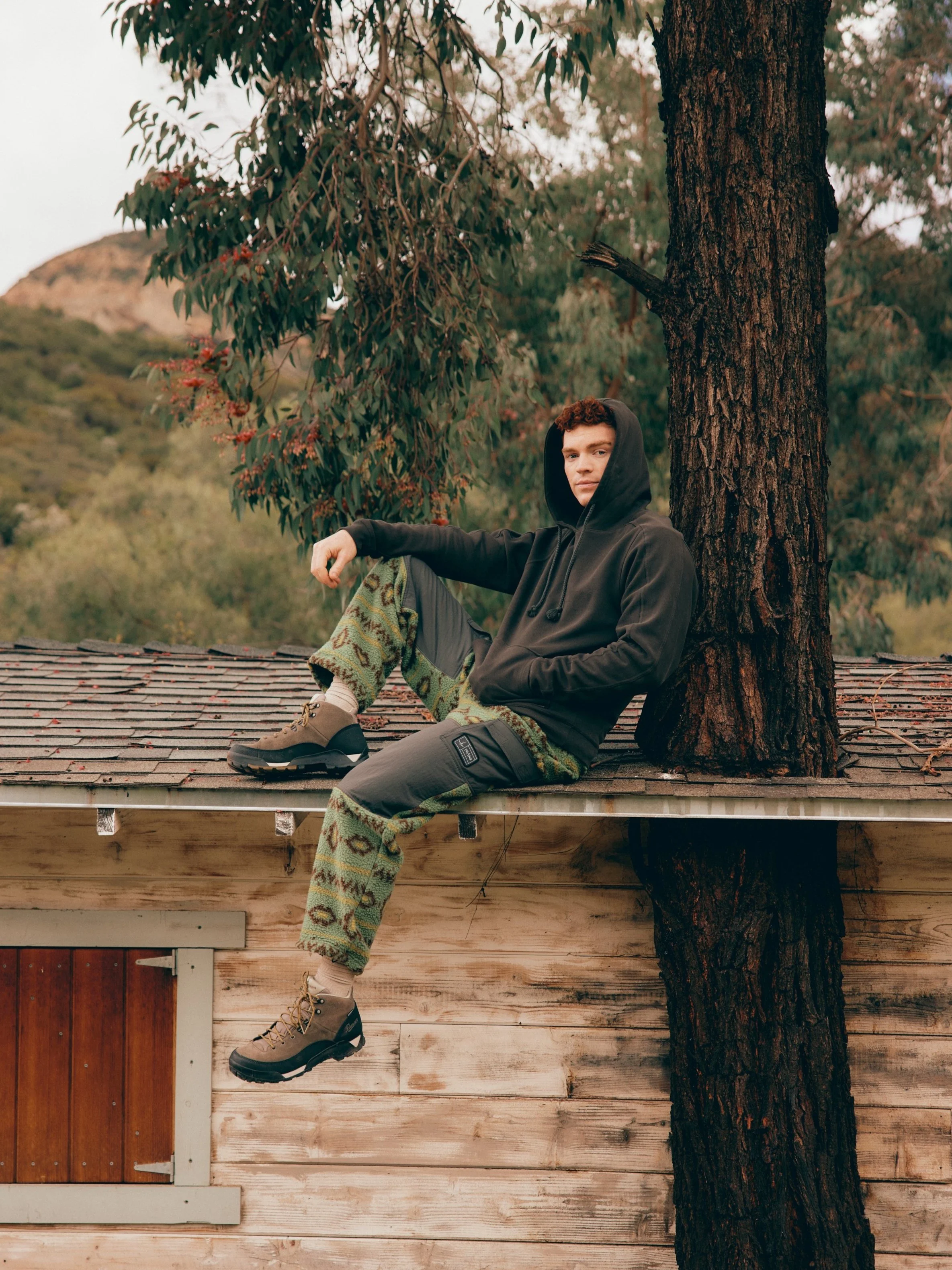 FA24_LosAngeles_MelroseJacket-MelrosePant-FoundationRubTurtleneck-TeenieBeanie_2018-R1.jpg