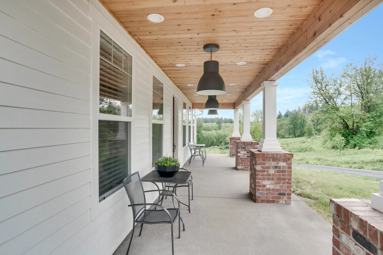 Real Estate Photography Battleground WA Porch Photo.jpg