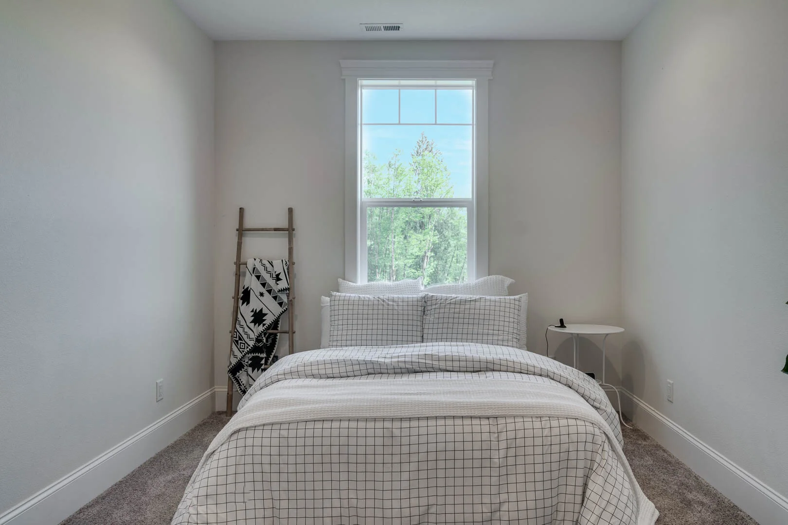 Real Estate Photography Battleground WA Bedroom.jpg