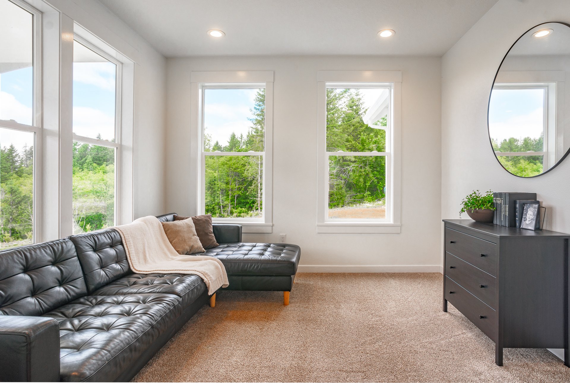 Real Estate Photography Vancouver WA Battleground WA Family Room.jpg
