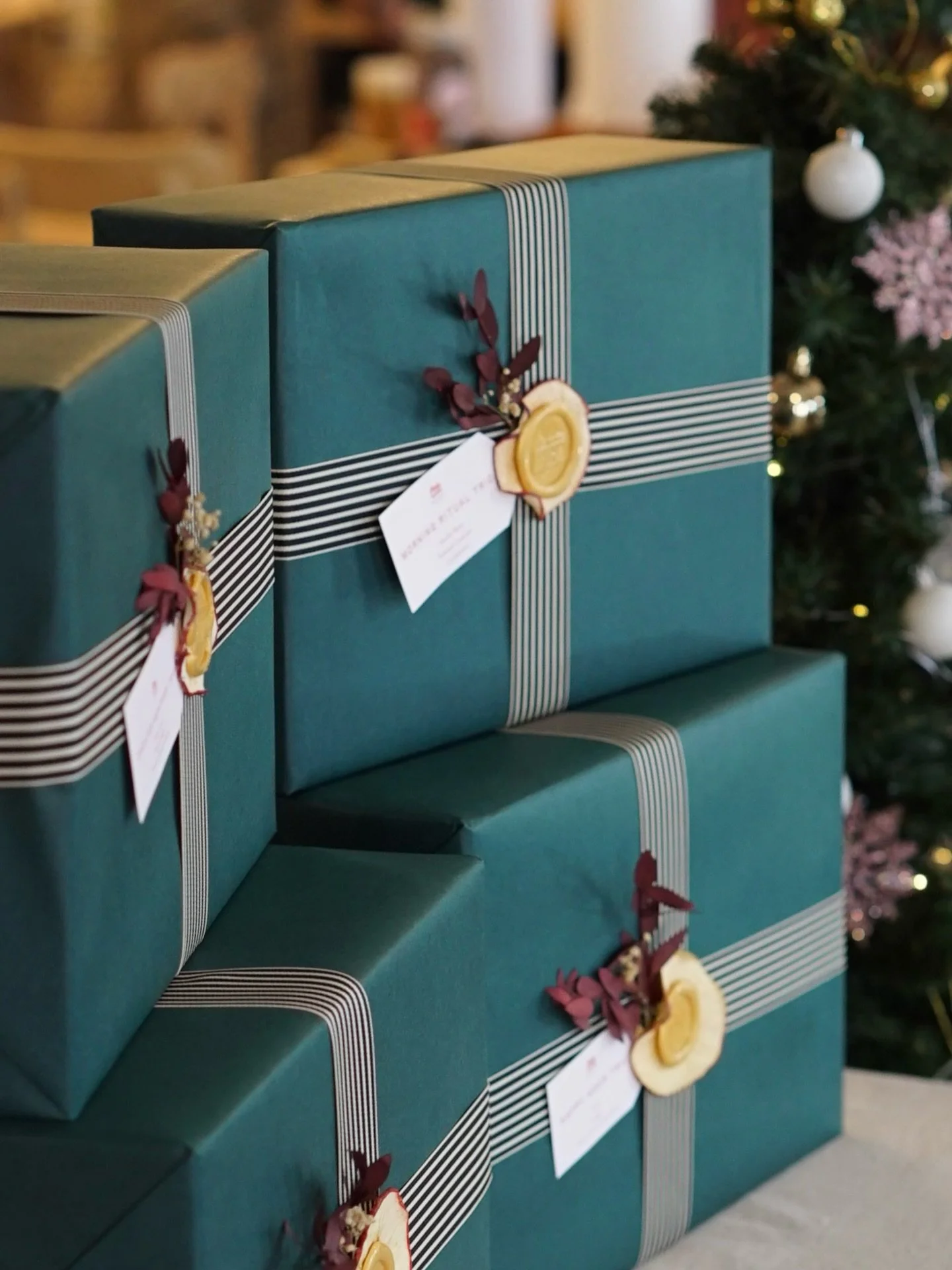 What we talk about when we talk about small business: Pink House Alchemy is a female-founded, independent, LGBTQ ownded/operated flavor house crafting whole-botanical, farm-to-bottle products made with soul in the Ozarks.

Every  bottle of Pink House