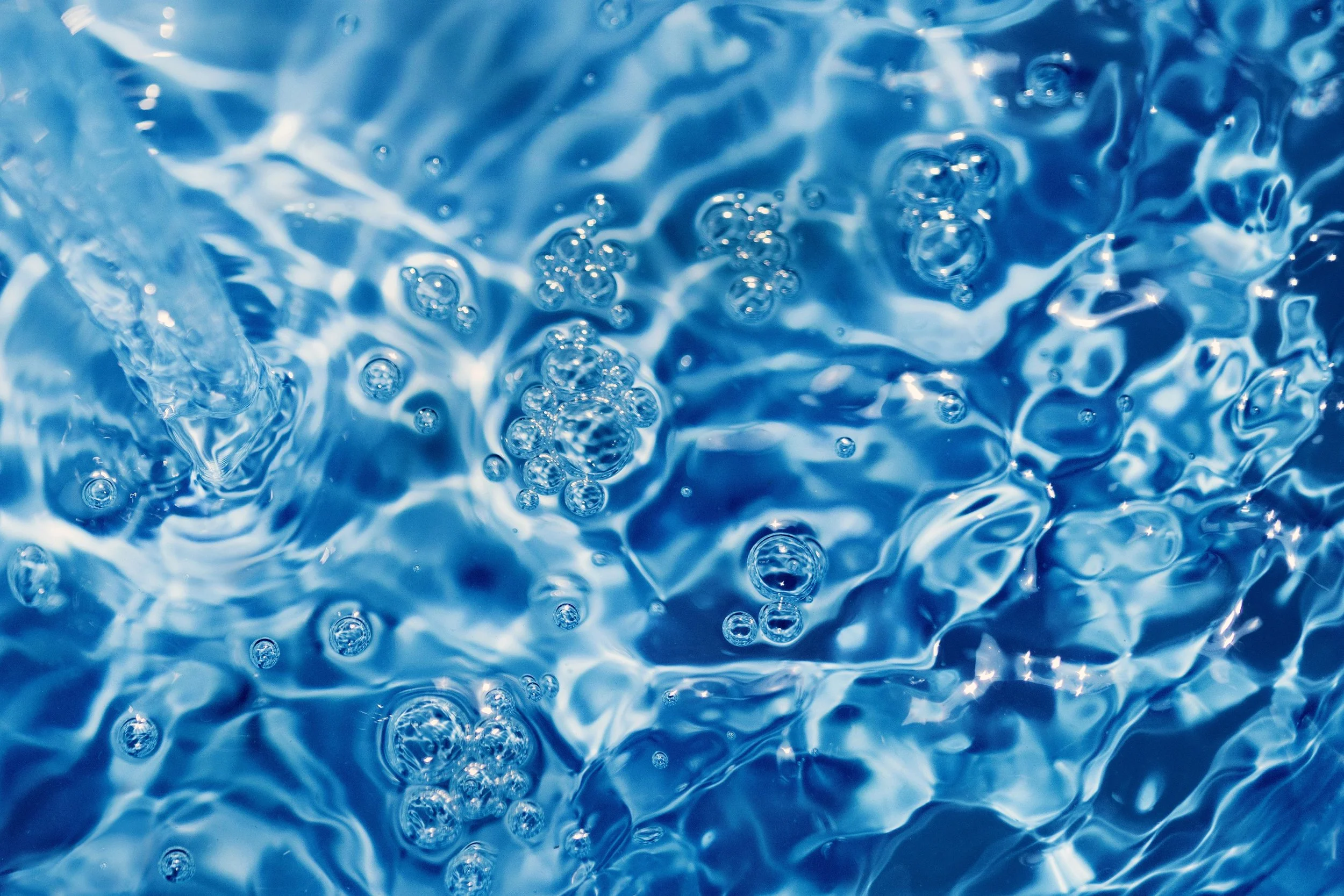 closeupbrightbluewater-61f0f88d81004729a7385484bcd38998.jpeg