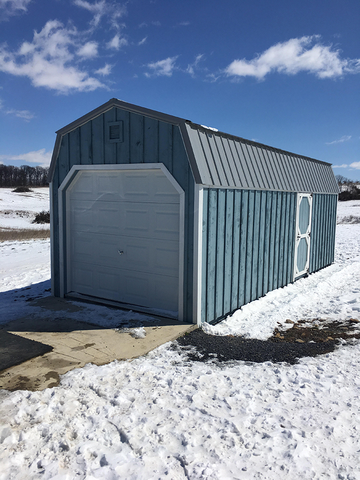 barn_blue.jpg