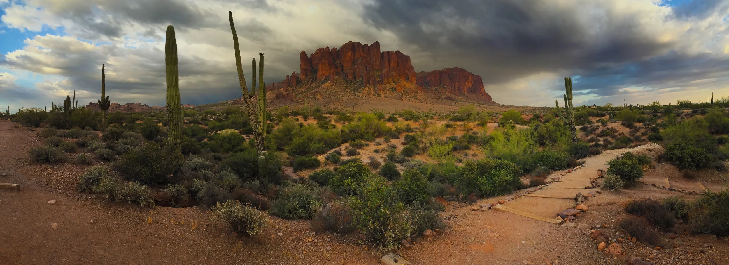 SuperstitionMountain2.jpg