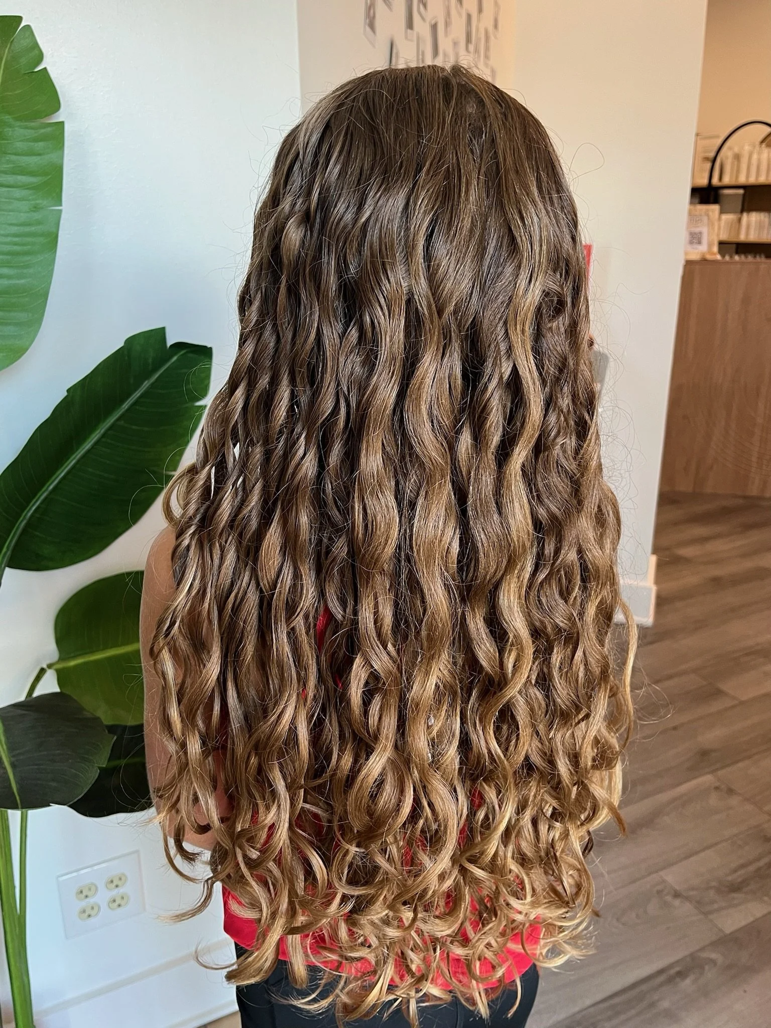 Siren Curl Session after result showing refreshed curls with improved curl pattern and definition.