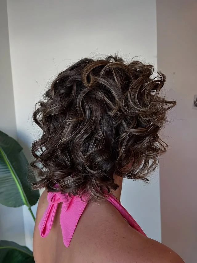Finished result after a Siren Color Session featuring dimensional highlights and a seamless blend.