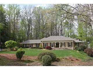 545 Riverside Parkway