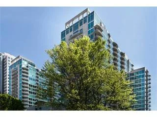 943 Peachtree Street NE