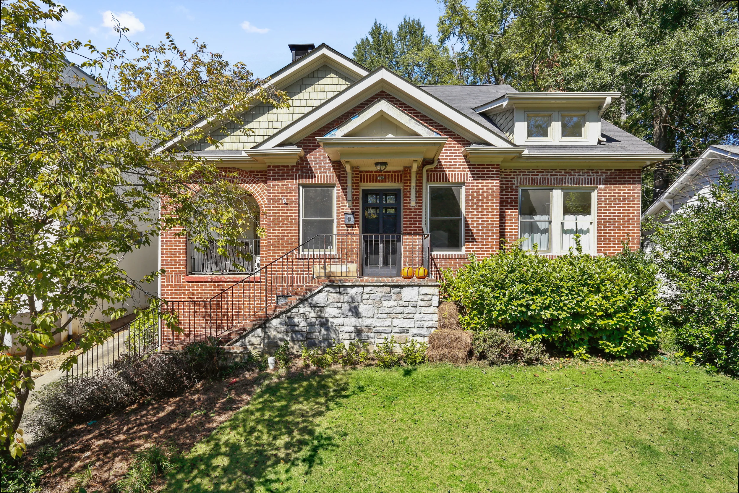 896 Courtenay Drive