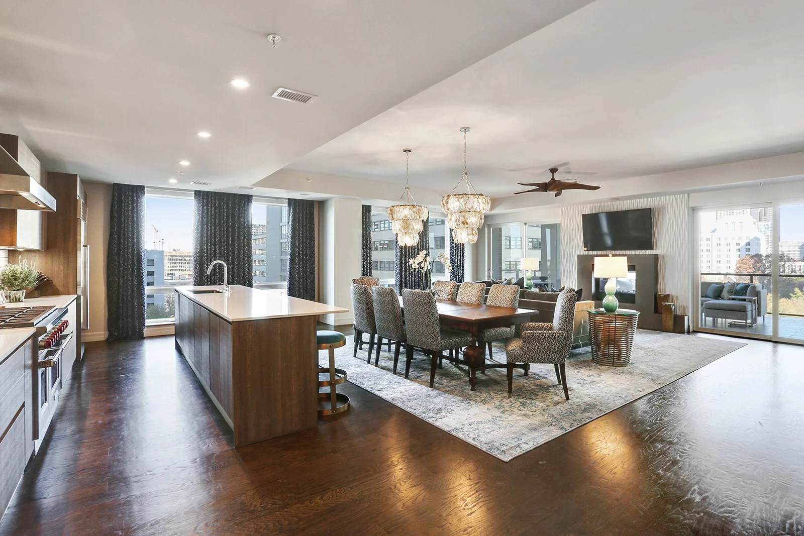 867 Peachtree Street NE #601