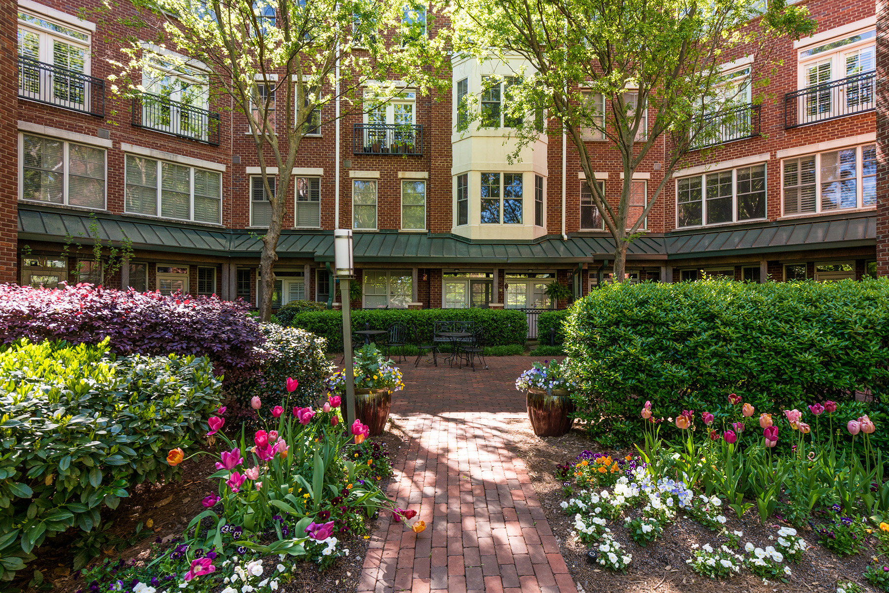 06___850_Piedmont_Ave_3108.jpg