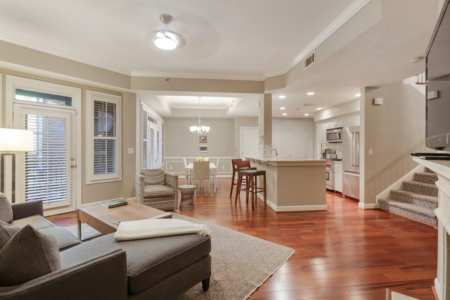 16___850_Piedmont_Ave_3108.jpg